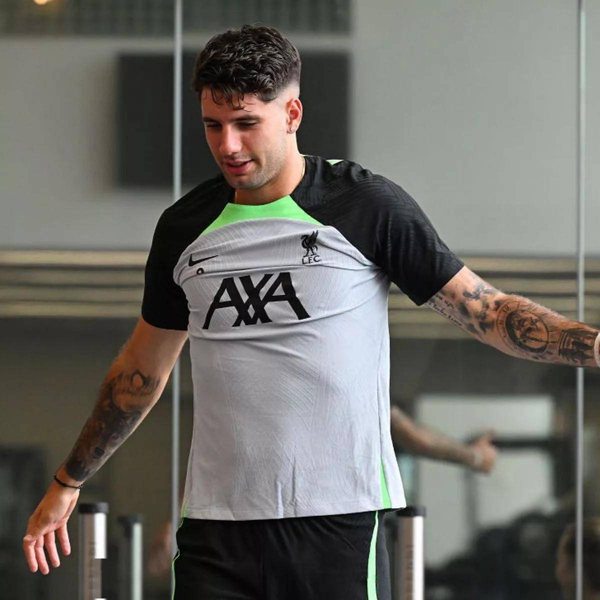 25岁索博斯洛伊同意续约，利物浦锁定中场核心